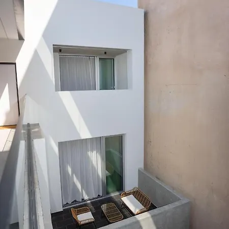 Bridge House