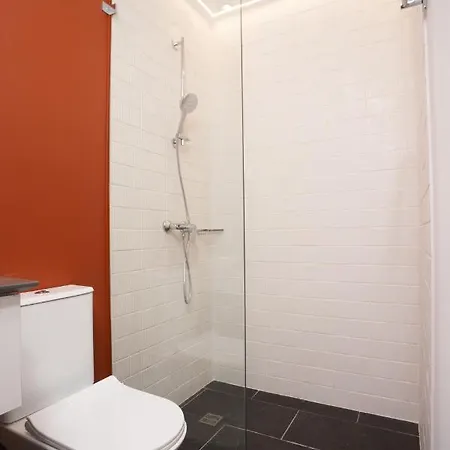 Apartment Bridge House 201 - 3br Penthouse