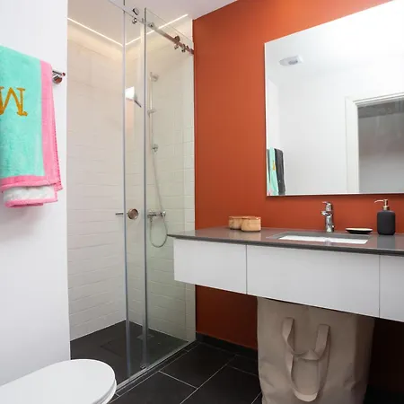 Bridge House Apartment