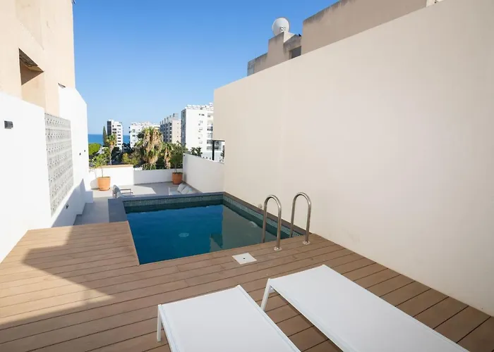 Bridge House 201 - 3br Penthouse アパート