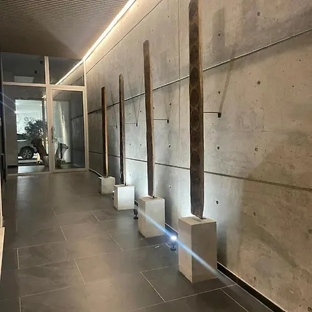 Bridge House 201 - 3br Penthouse Лимасол