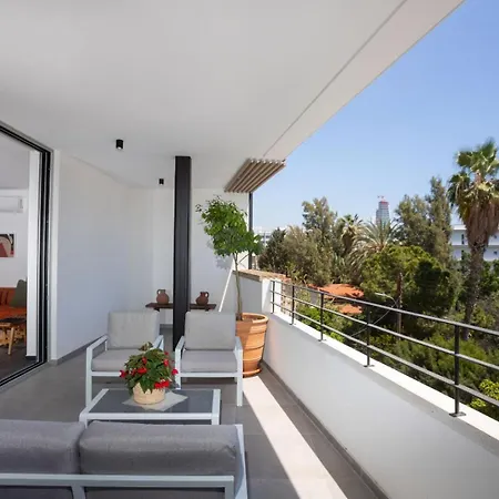 Апартаменты Bridge House 201 - 3br Penthouse Лимасол