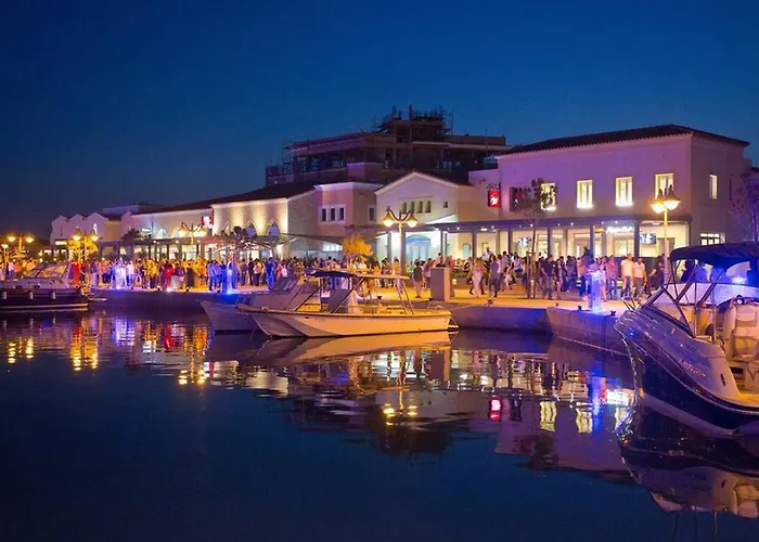 Bridge House 201 - 3br Penthouse *