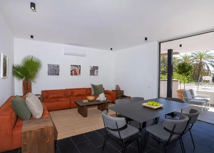 Bridge House 201 - 3br Penthouse