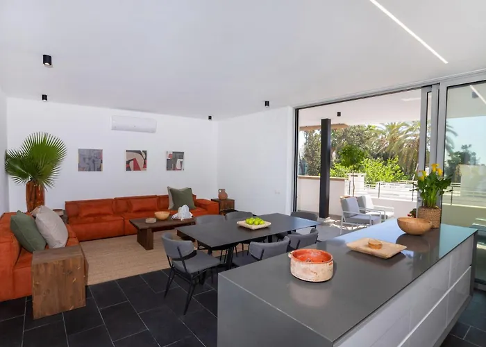 Bridge House 201 - 3br Penthouse Limisso